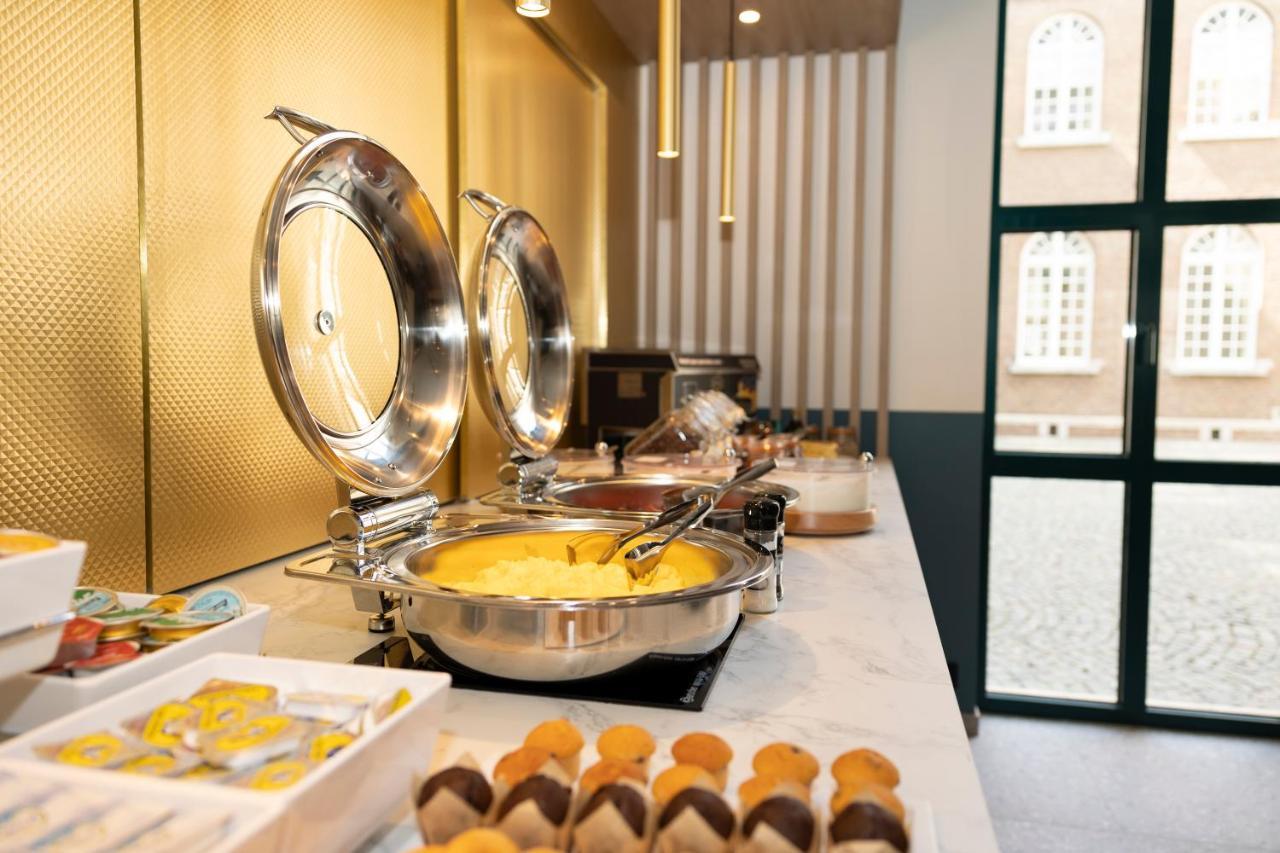 B&B Hotel Hasselt Luaran gambar