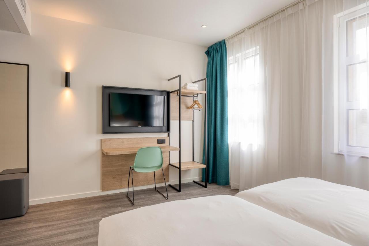 B&B Hotel Hasselt Luaran gambar